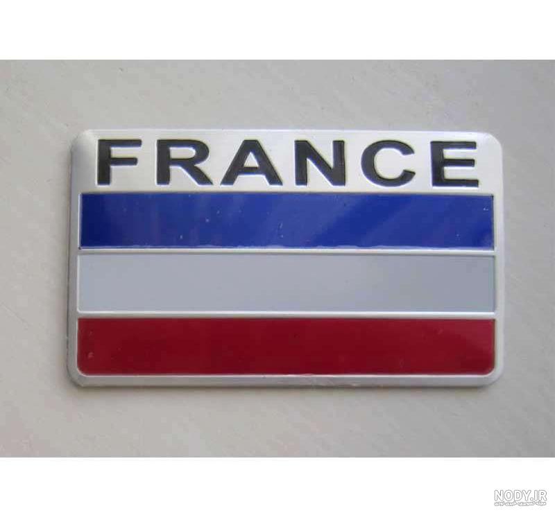 برچسب پرچم فرانسه جلو پنجره دیجی کالا